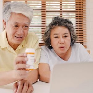 Panduan Lengkap dalam Memilih Vitamin yang Penting untuk Kesehatan Optimal Orang Tua